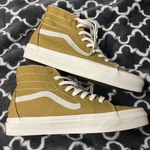 Vans Tan Peace Leaf Men’s 7.5 women’s 9